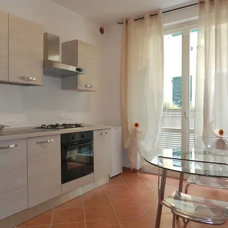 Al Borgo Aparthotel Sarzana