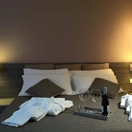 Al Borgo Aparthotel 3*