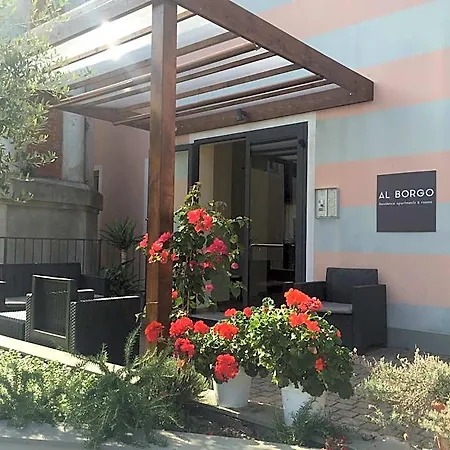 Al Borgo Апарт-отель Сарцана