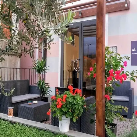 Aparthotel Al Borgo 3*