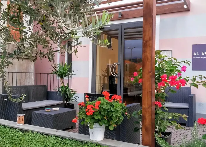 Al Borgo Aparthotel 3*